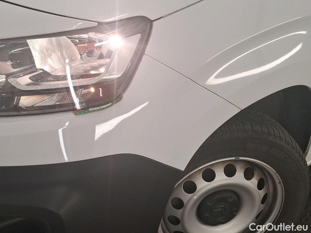  Citroen  Berlingo CITROEN  Van  2018  4P  Fourgonnette Taille XL 950kg BlueHDi 100 BVM #32