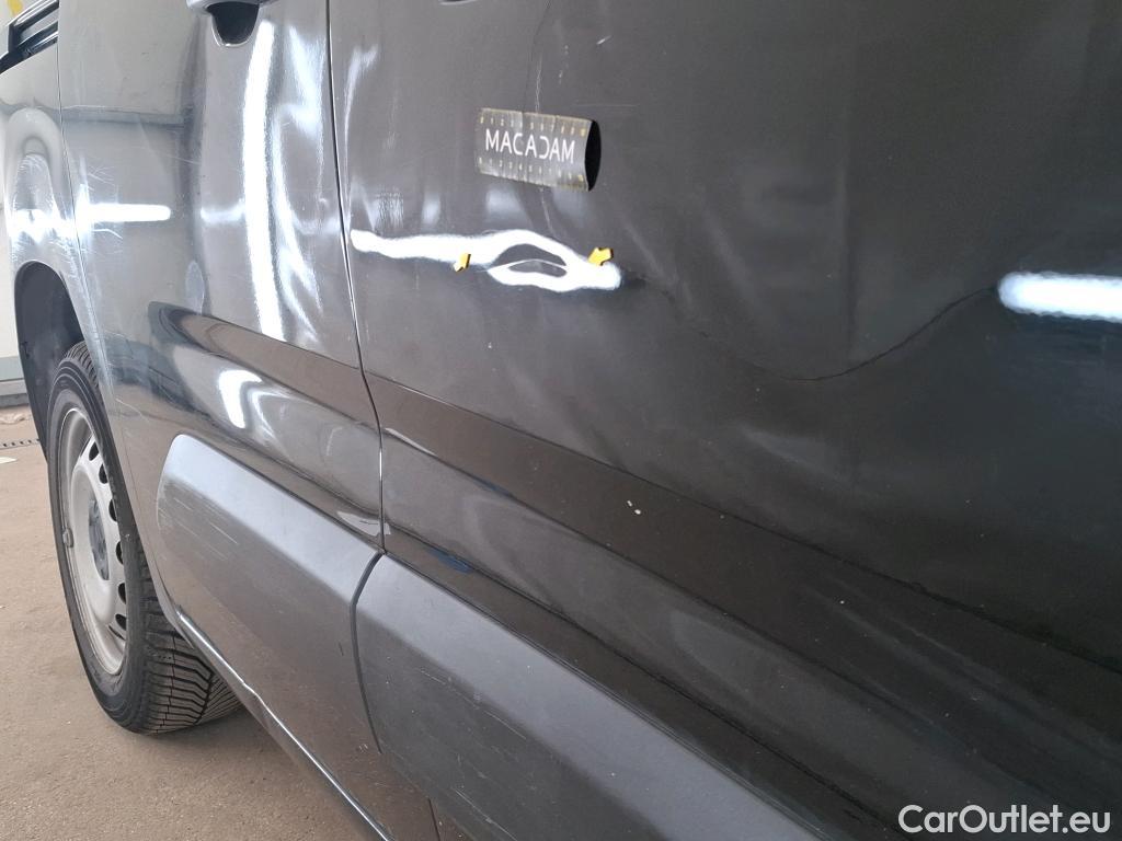  Citroen  Berlingo  Fourgon Club M 1000 1.5 BlueHDi 130CV BVA8 E6dT #22