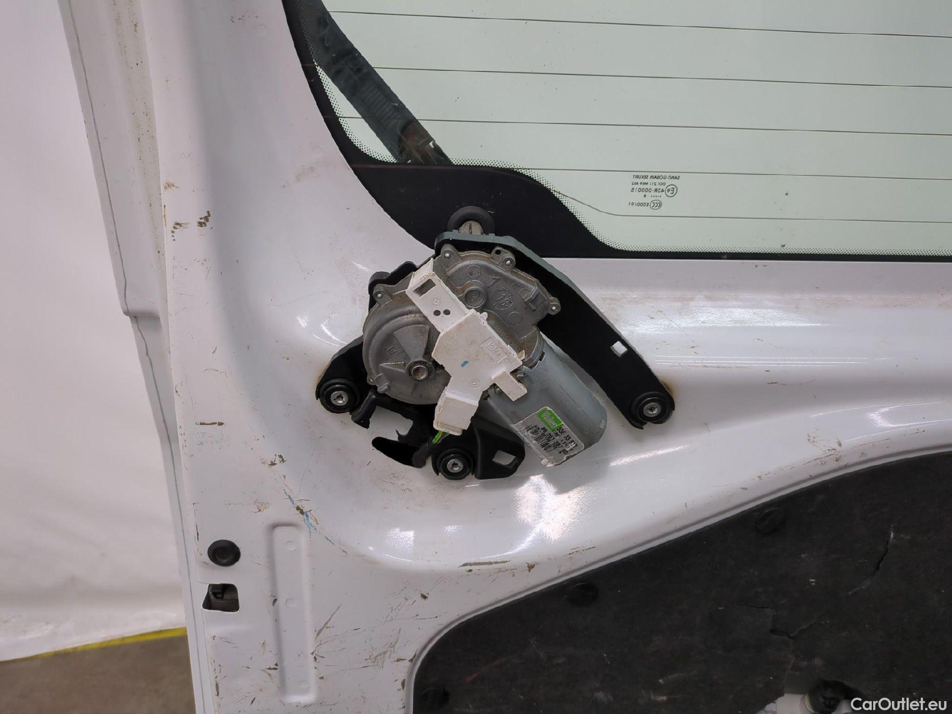  Citroen  Berlingo  Fourgon Club L1 (Court) 1.6 BlueHDi 100CV BVM5 E6 #4