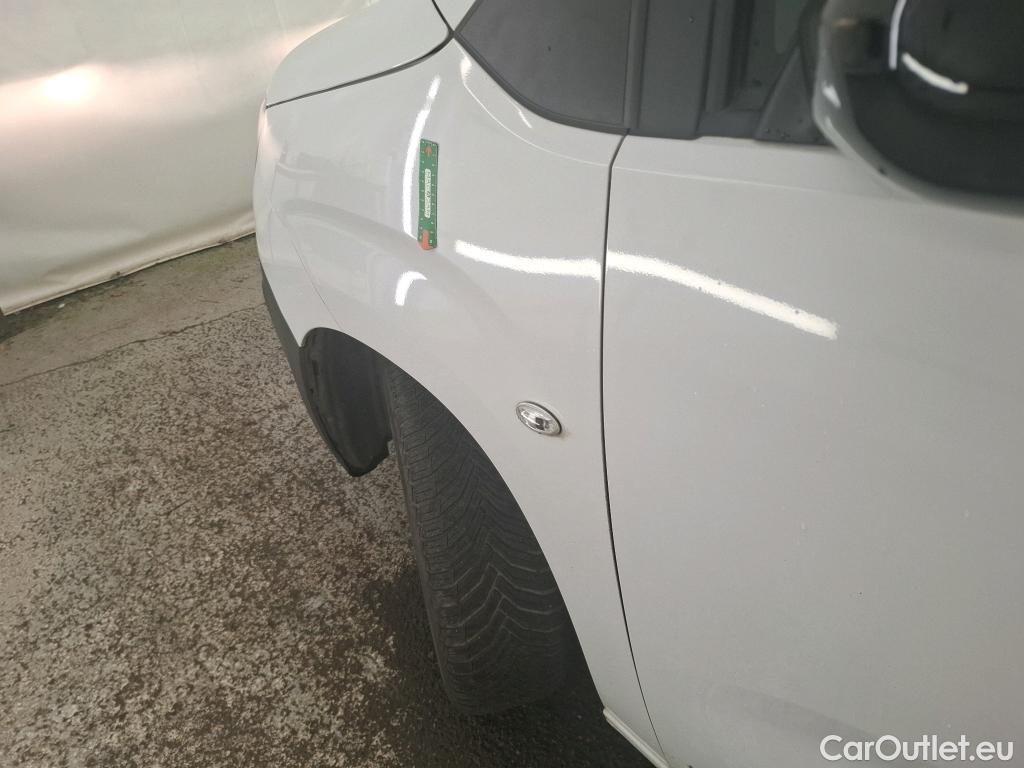  Citroen  Berlingo CITROEN  Van  2018  4P  Fourgonnette Taille XL 950kg BlueHDi 100 BVM #25