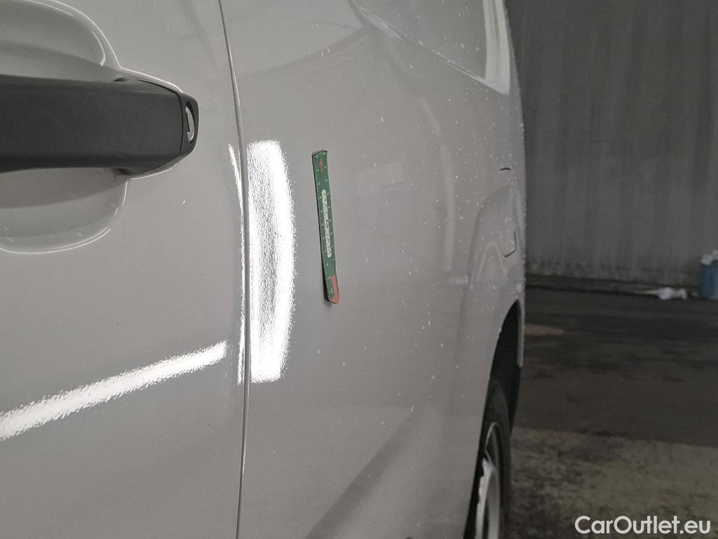  Citroen  Berlingo CITROEN  Van  2018  4P  Fourgonnette Taille XL 950kg BlueHDi 100 BVM #4