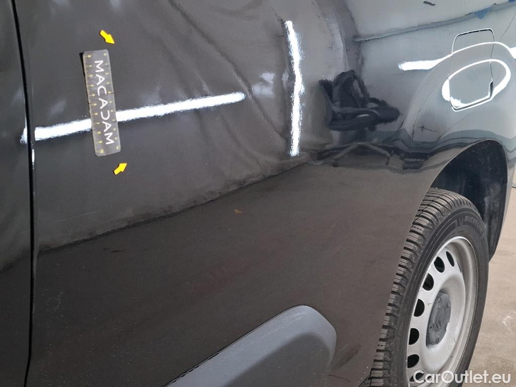  Citroen  Berlingo  Fourgon Club M 1000 1.5 BlueHDi 130CV BVA8 E6dT #19