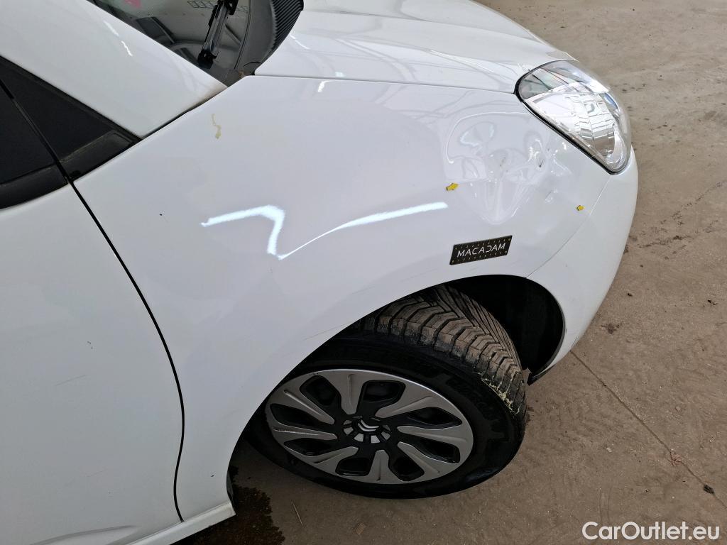  Citroen  C3 CITROEN  SOCIETE VF 5p BER BlueHDi 75 BVM 79g Confort bi-corps VU (Ex 238V) #6