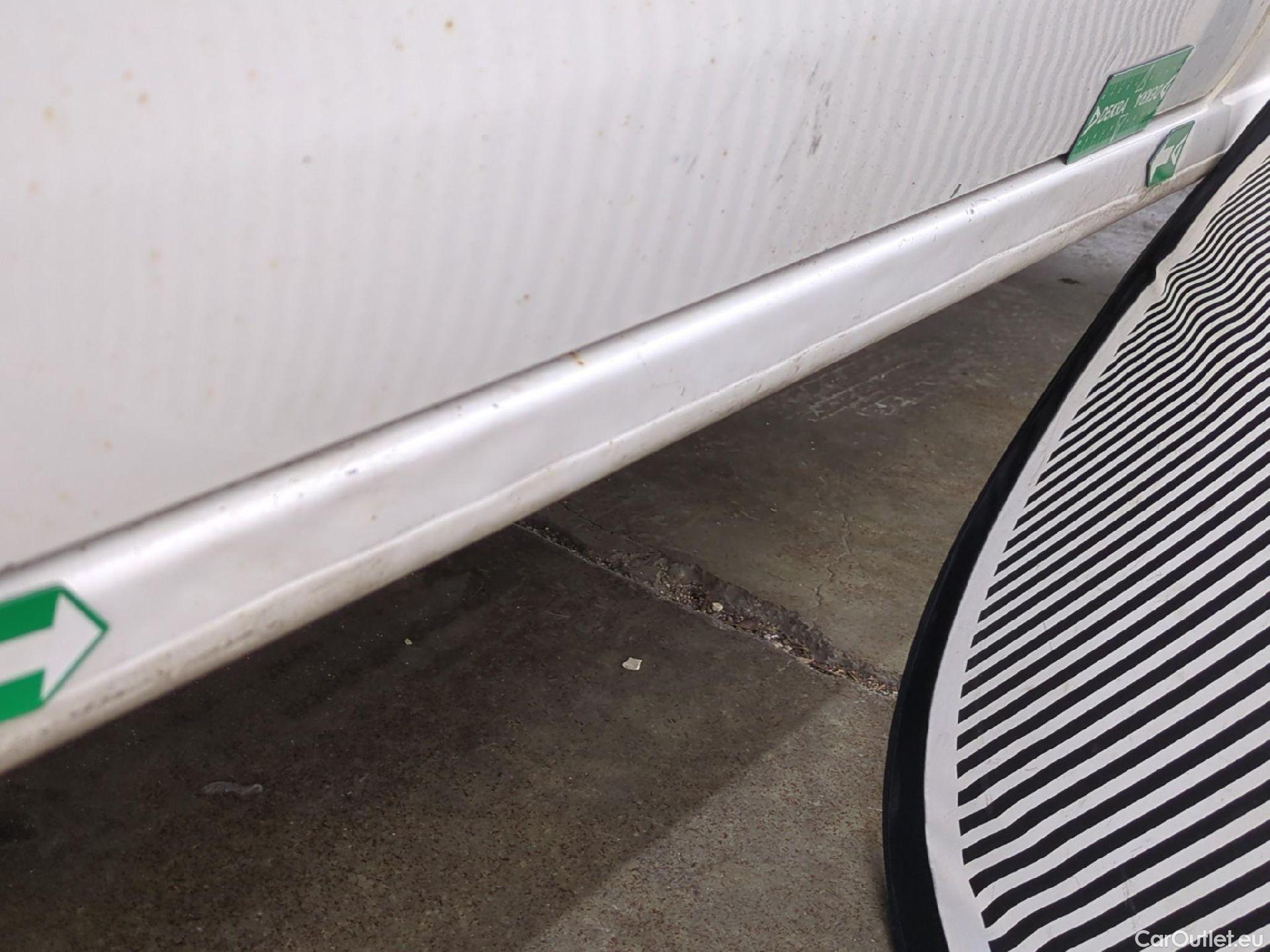  Citroen  Berlingo  Fourgon Club L1 (Court) 1.6 BlueHDi 100CV BVM5 E6 #43