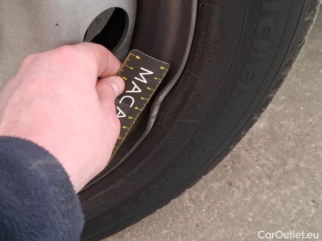  Citroen  Berlingo  Fourgon Club M 1000 1.5 BlueHDi 130CV BVA8 E6dT #59