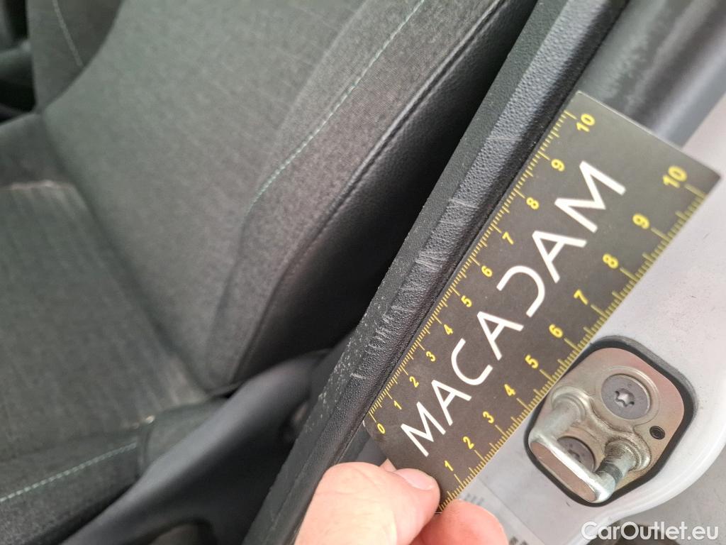  Citroen  C3 CITROEN  SOCIETE VF 5p BER BlueHDi 75 BVM 79g Confort bi-corps VU (Ex 238V) #28