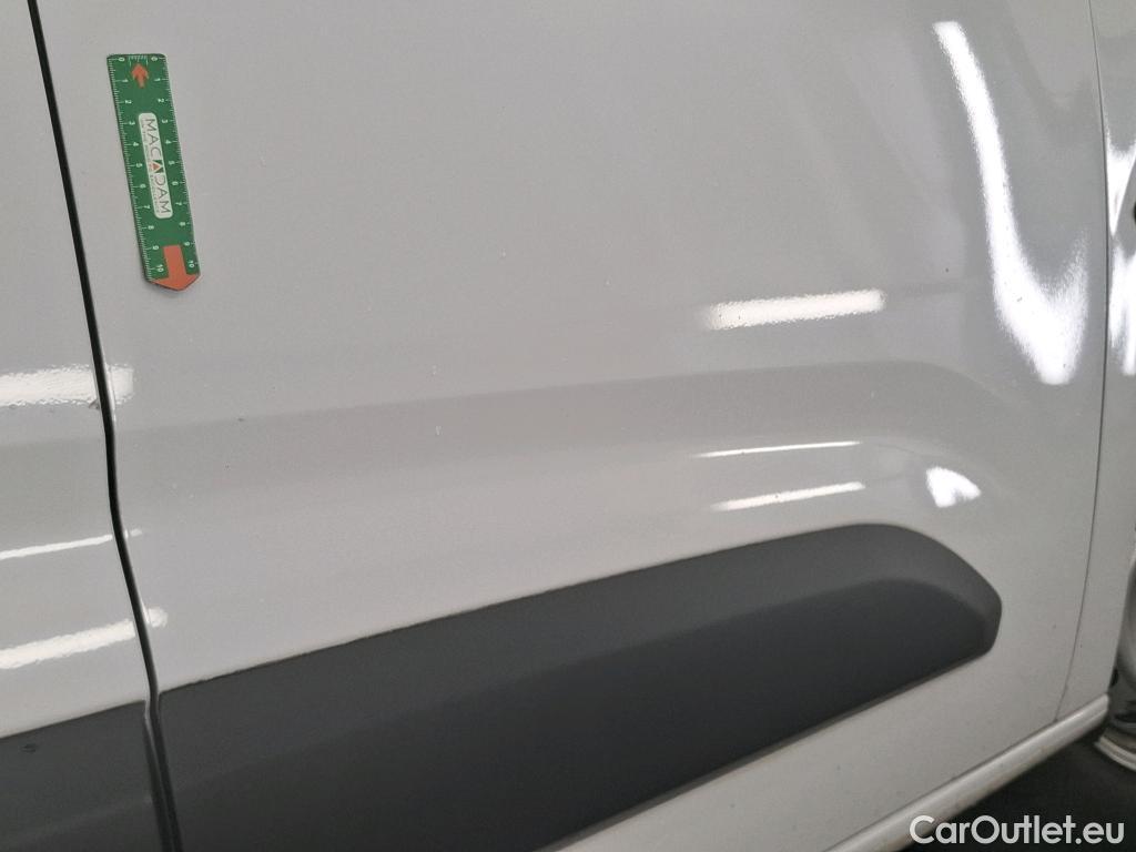  Citroen  Berlingo CITROEN  Van  2018  4P  Fourgonnette Taille XL 950kg BlueHDi 100 BVM #23