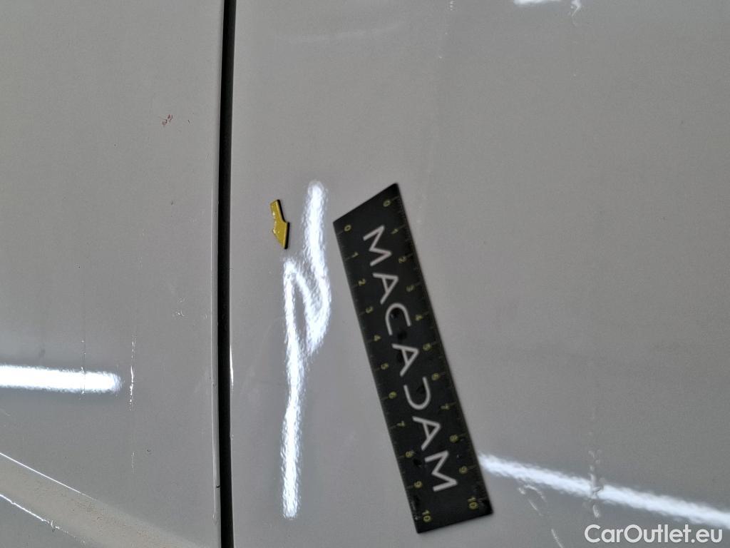  Citroen  Berlingo CITROEN  / 2018 / 4P / Fourgonnette Taille M 650kg BlueHDi 100 BVM Club (ex 410B) #62