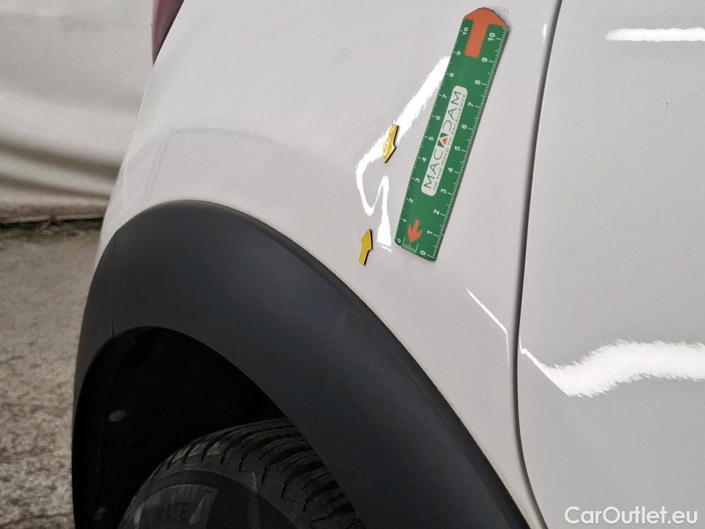  Citroen  C3  Société Feel 1.5 BlueHDI 100CV BVM6 E6dT #16