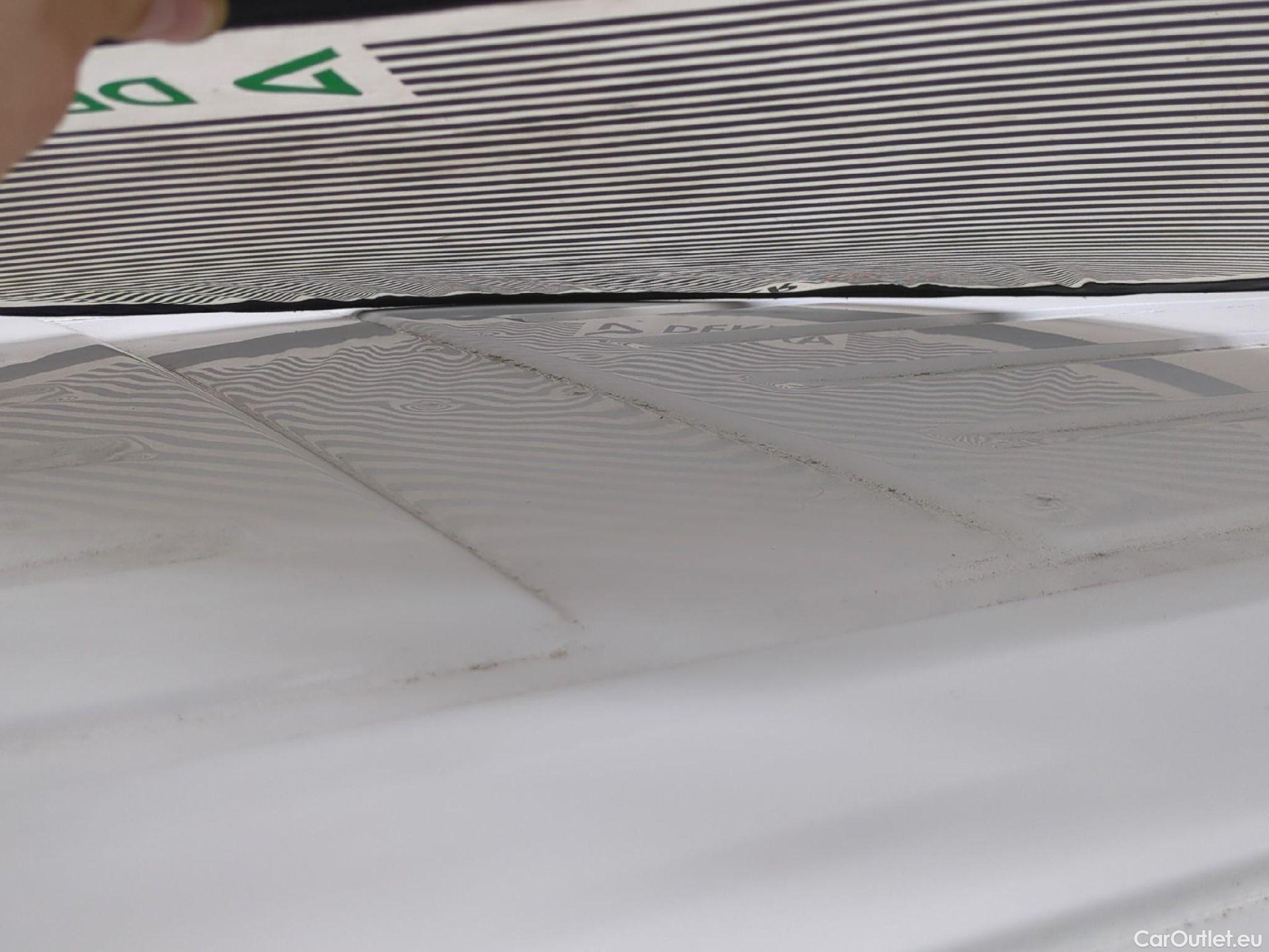  Citroen  Berlingo  Fourgon Club XL 950 1.5 BlueHDi 100CV BVM5 E6dT #19