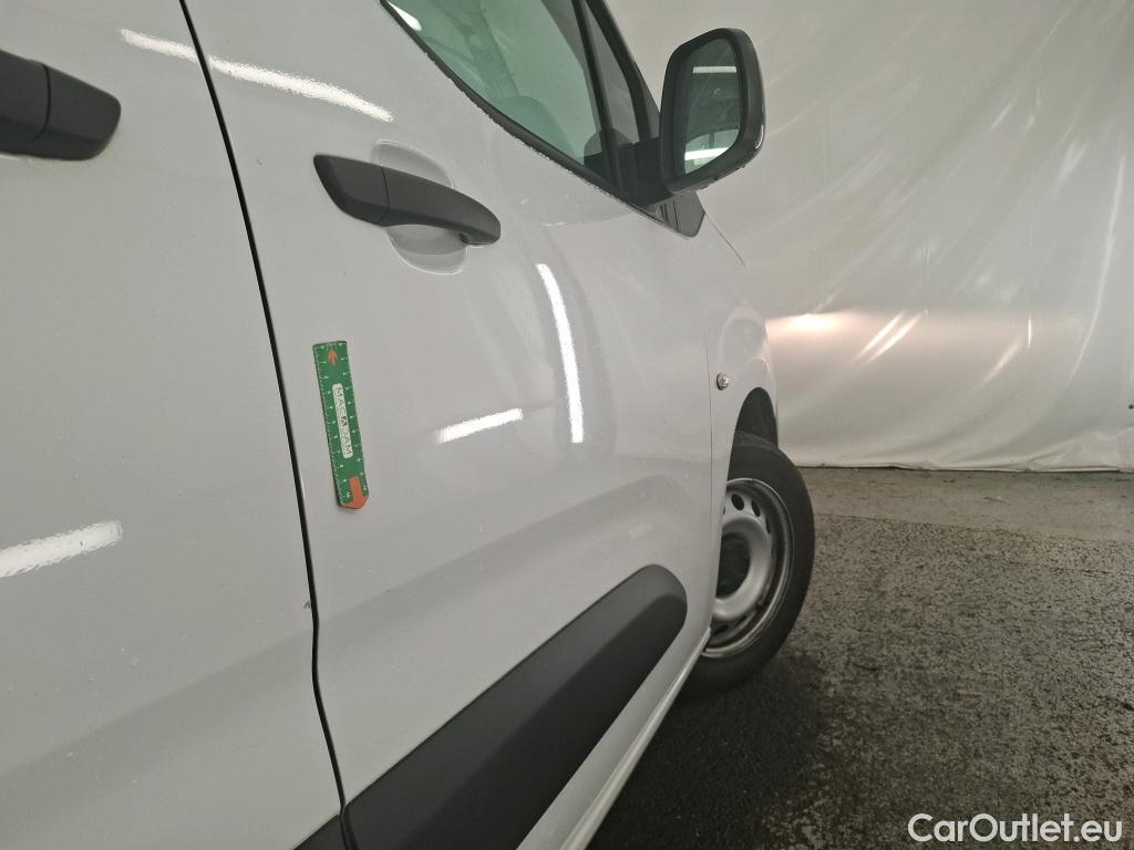  Citroen  Berlingo CITROEN  Van  2018  4P  Fourgonnette Taille XL 950kg BlueHDi 100 BVM #20