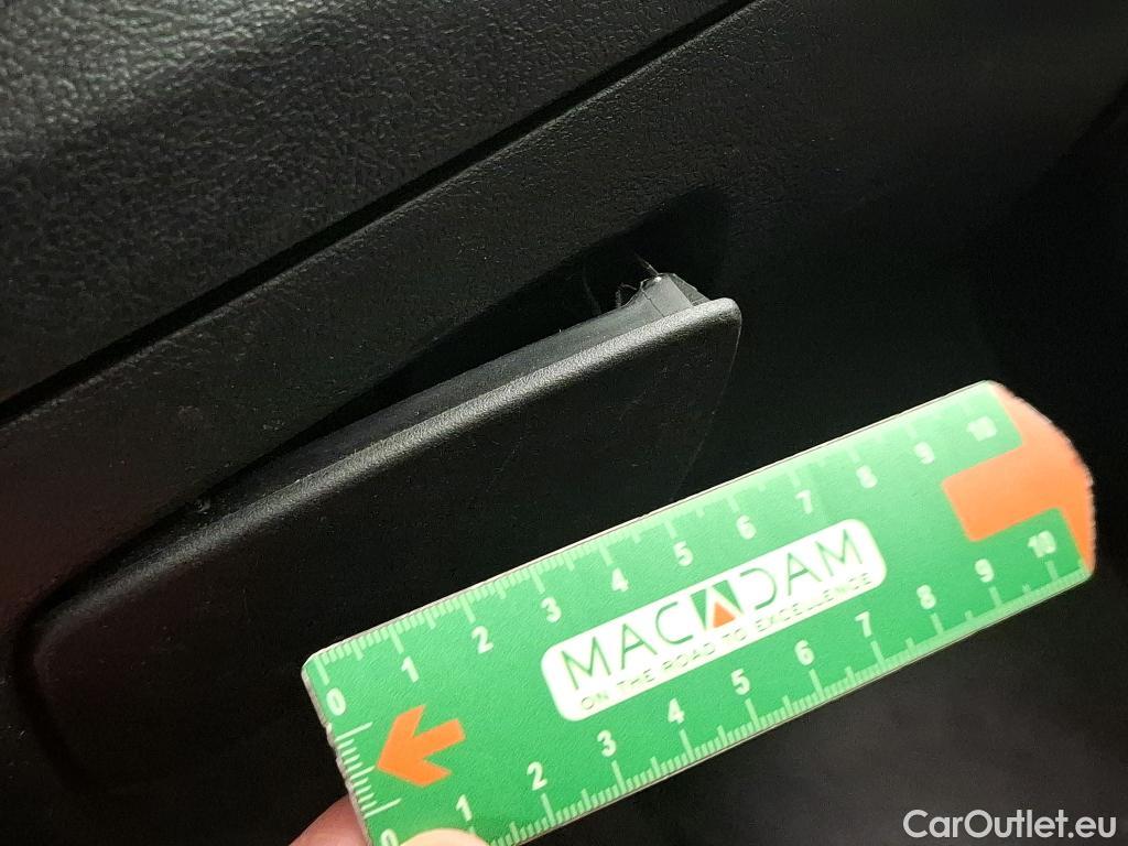  Citroen  Jumper CITROEN  VU 4p Fourgon 35 L2H2 BlueHDi 130 S&S BVM6 Club #17