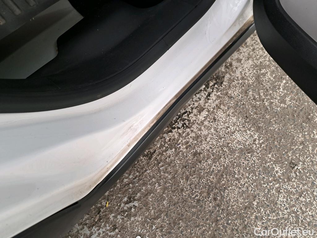  Citroen  C3  Société Feel 1.5 BlueHDI 100CV BVM5 E6dT #16