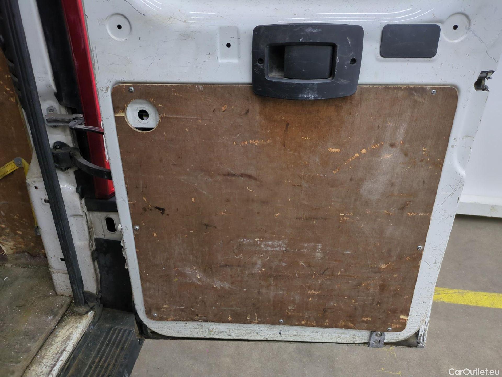  Citroen  Jumper CITROEN  / 2014 / 4P / Fourgon tôlé 30 L2H1 BlueHDi 120 S&S BVM6 Driver #12