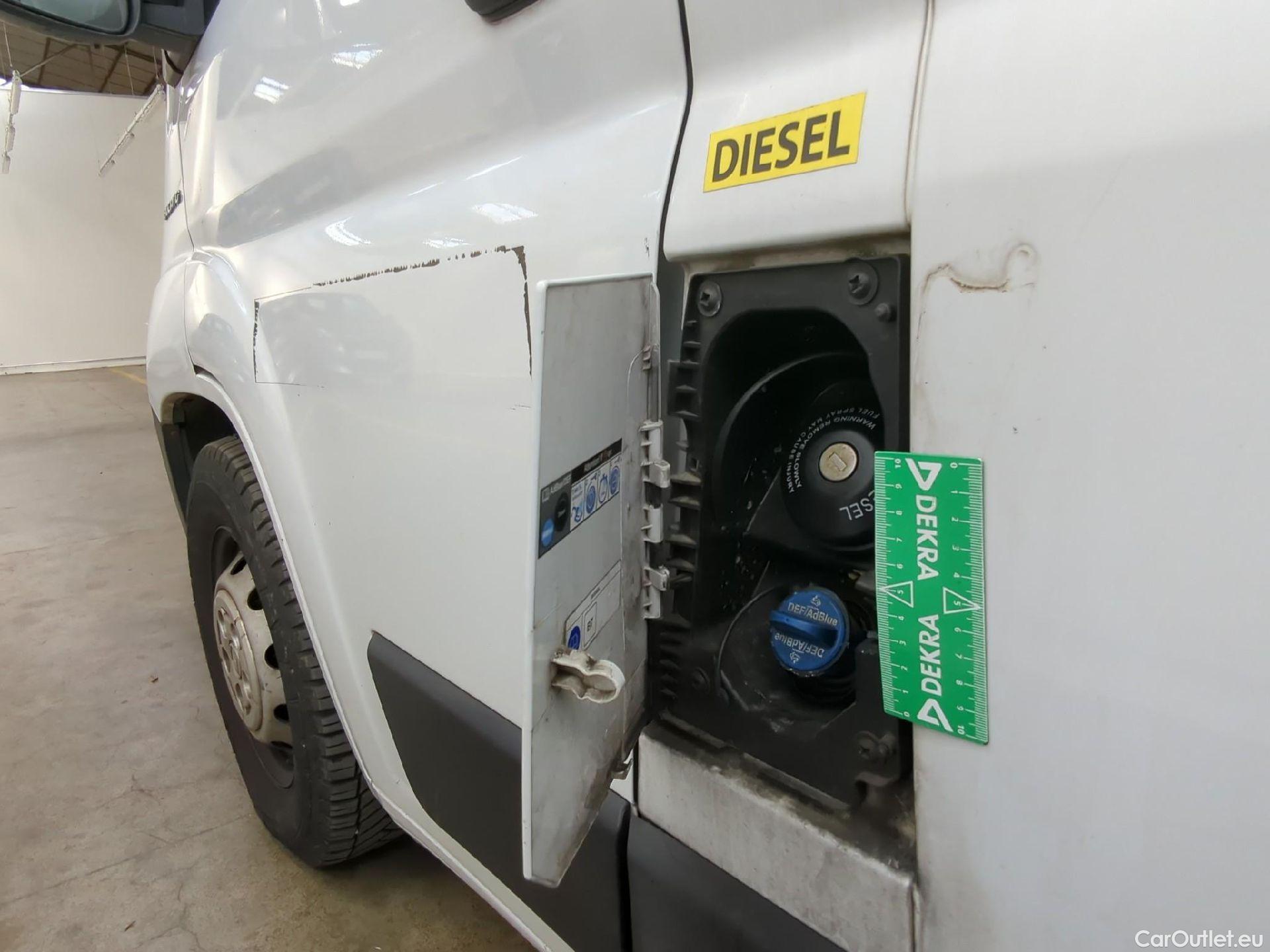  Fiat  Ducato FIAT  / 2014 / 4P / Fourgon tôlé Maxi 3.5 XL H2 2.3 Mjet 140 Pack Pro Nav #27