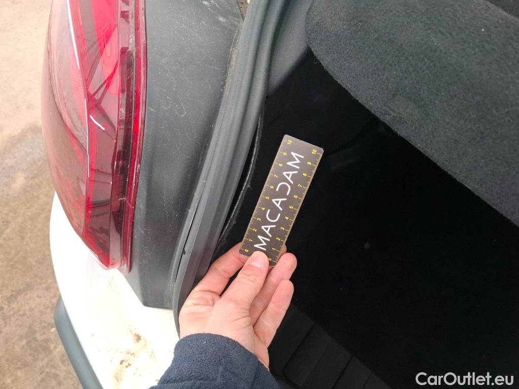  Citroen  C3 CITROEN  Société  2020  5P  Berline  VU PureTech 83  BVM Feel Nav #31