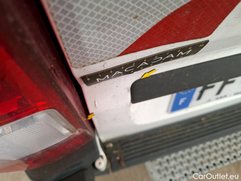  Citroen  Jumper CITROEN  VU 4p Fourgon 33 L2H2 BlueHDi 130 S&S BVM6 Business #17