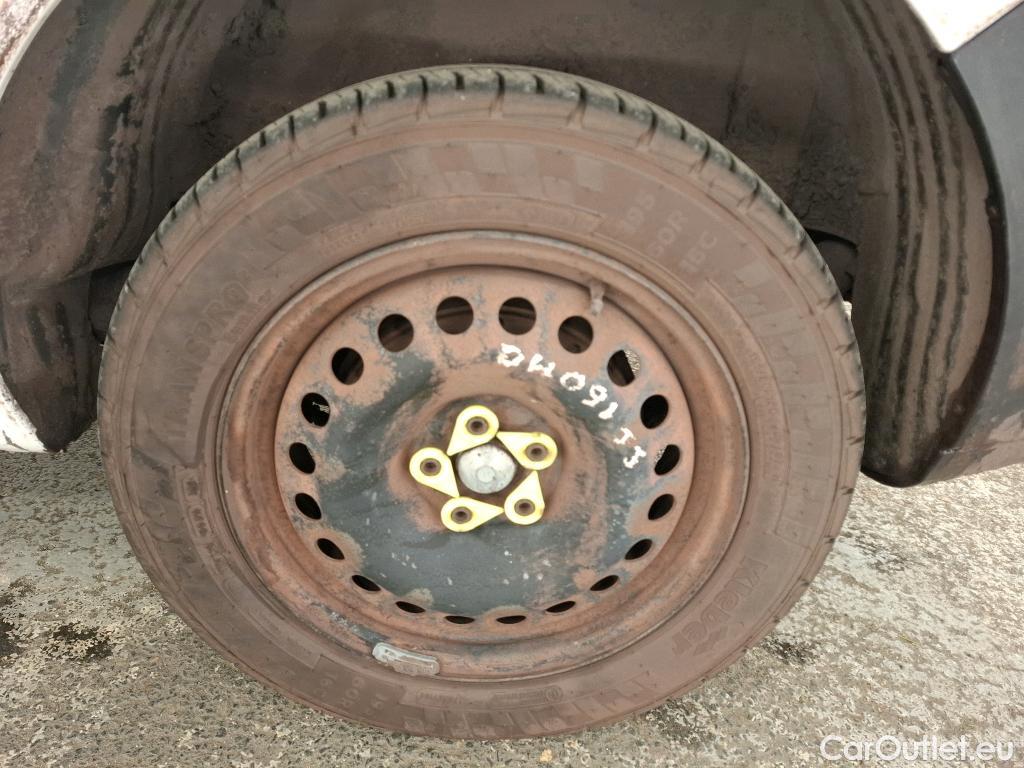  Fiat  Doblo Doblò Pack Professional Maxi Fourgon 1.3 Multijet 90CV BVM5 E5 #14