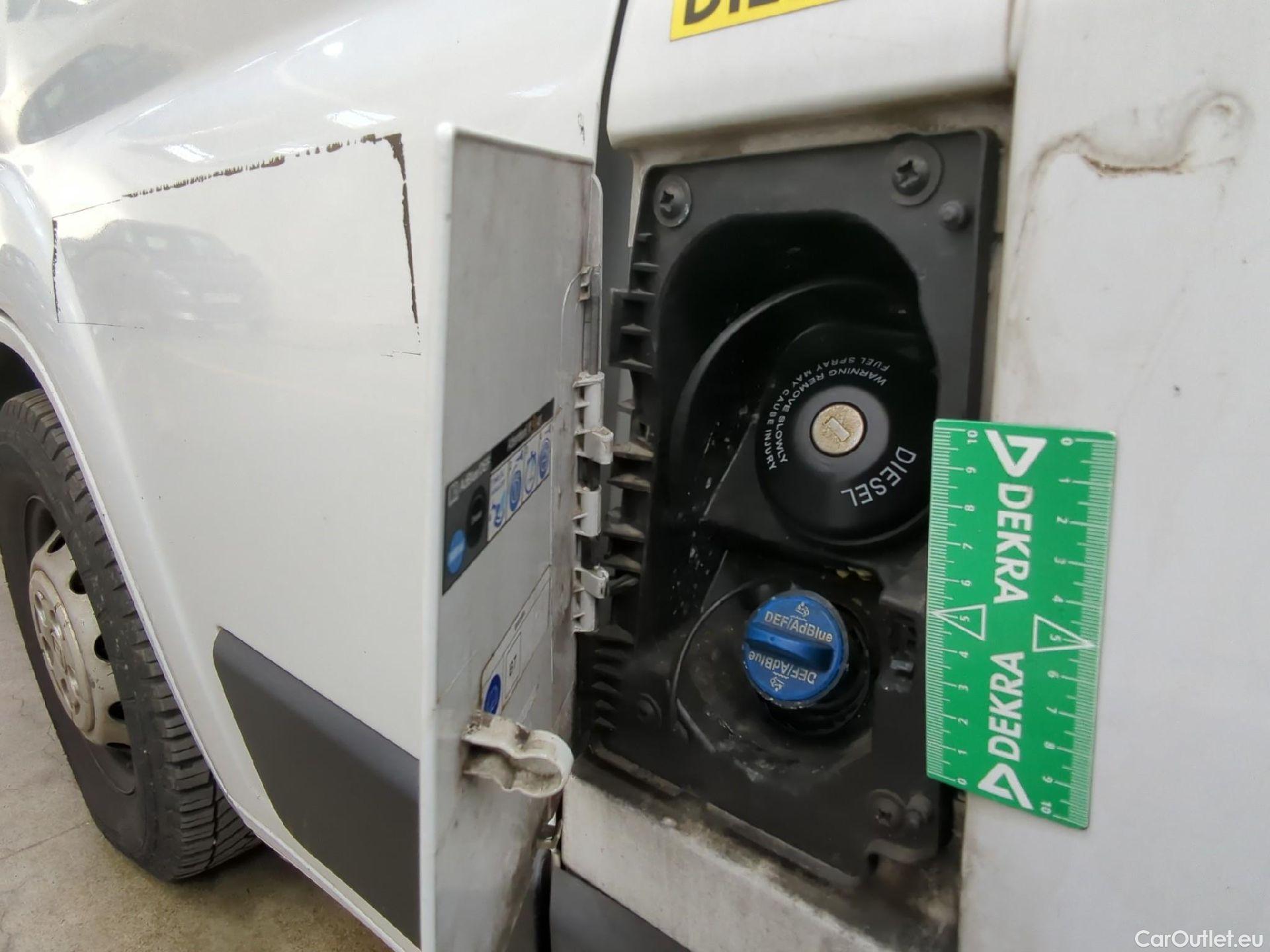  Fiat  Ducato FIAT  / 2014 / 4P / Fourgon tôlé Maxi 3.5 XL H2 2.3 Mjet 140 Pack Pro Nav #26