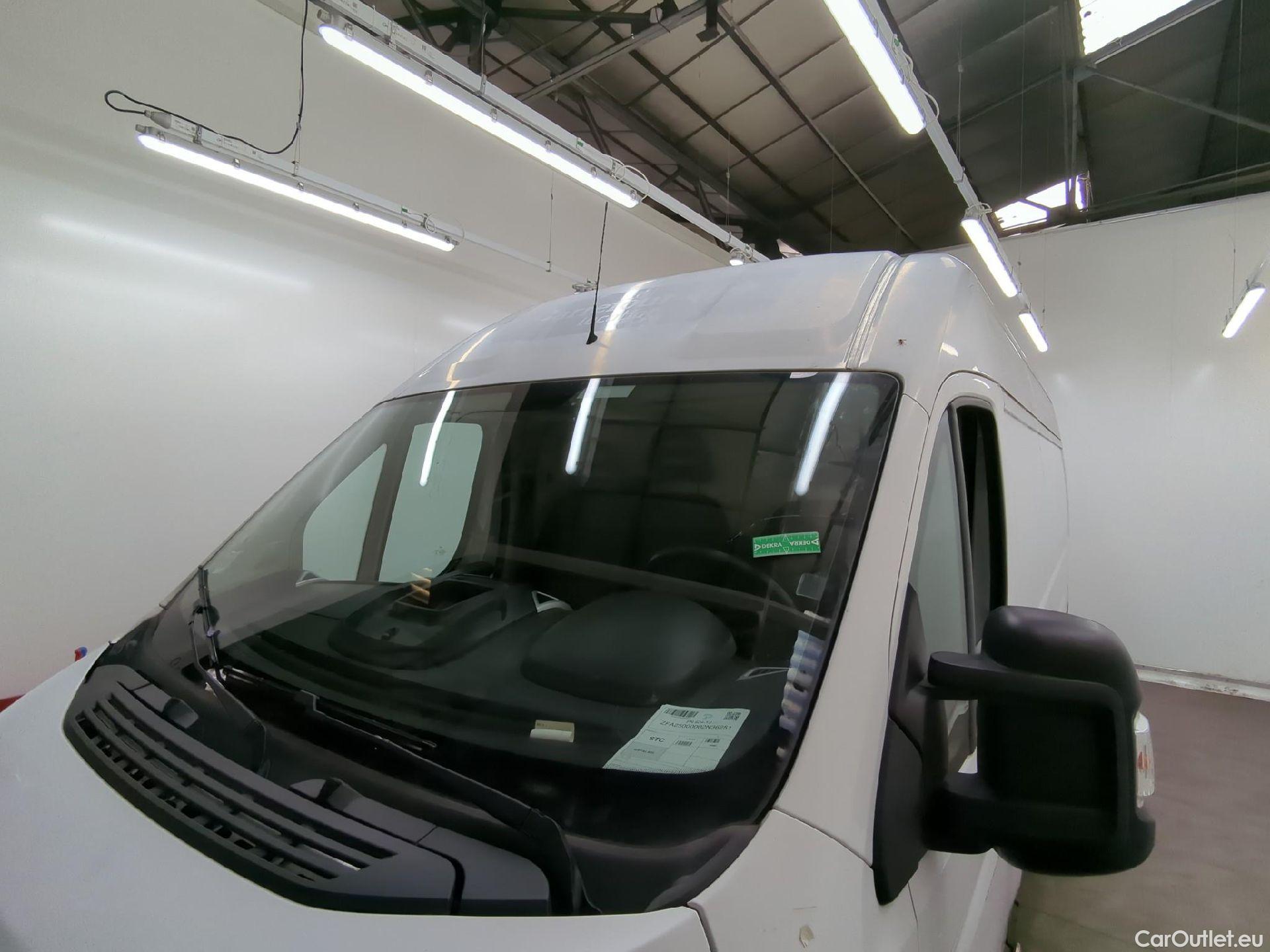  Fiat  Ducato FIAT  / 2014 / 4P / Fourgon tôlé Maxi 3.5 XL H2 2.3 Mjet 140 Pack Pro Nav #2