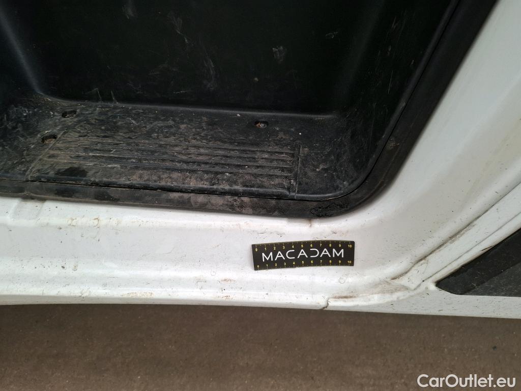  Citroen  Jumper CITROEN  VU 4p Fourgon 33 L2H2 BlueHDi 130 S&S BVM6 Business #32