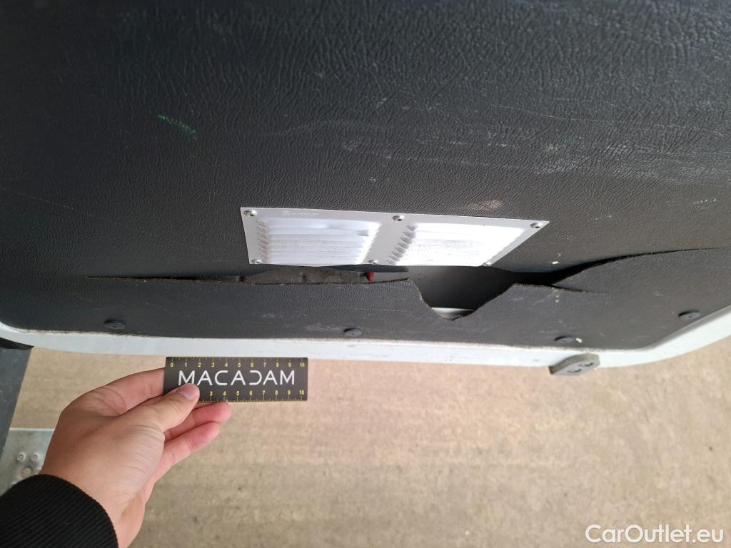  Citroen  Jumper CITROEN  VU 4p Fourgon 33 L2H2 BlueHDi 130 S&S BVM6 Business #37