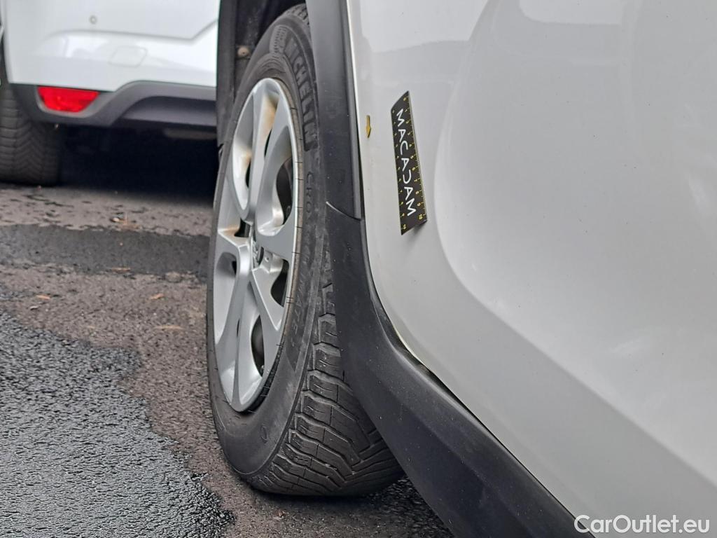  Citroen  C3  Société Feel 1.5 BlueHDI 100CV BVM5 E6dT #9