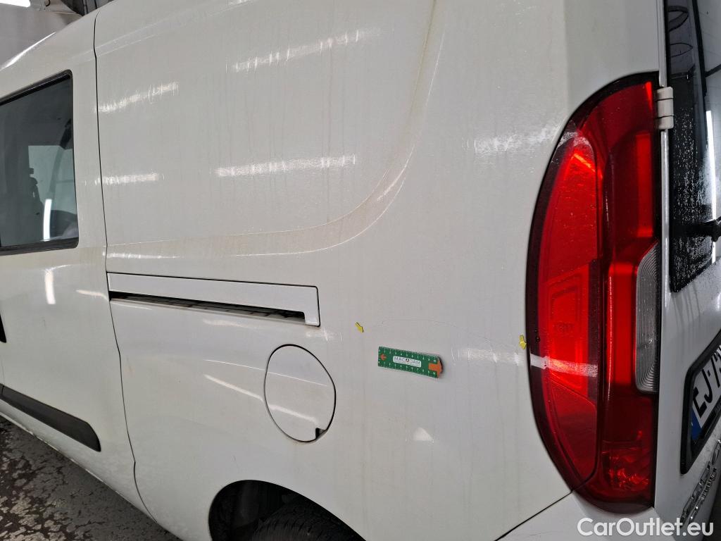  Fiat  Doblo FIAT Doblò Cargo CA VU 5p Combi Maxi 1.3 Multijet 95 Pack Pro #1