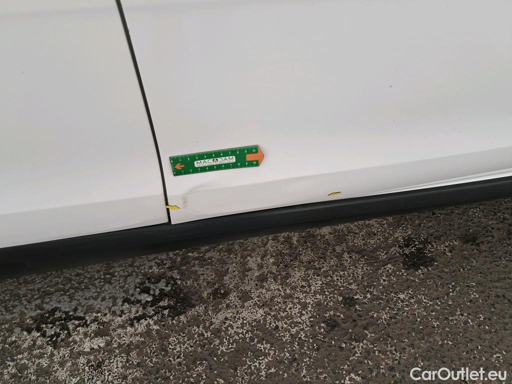  Citroen  C3  Société Feel 1.5 BlueHDI 100CV BVM5 E6dT #12