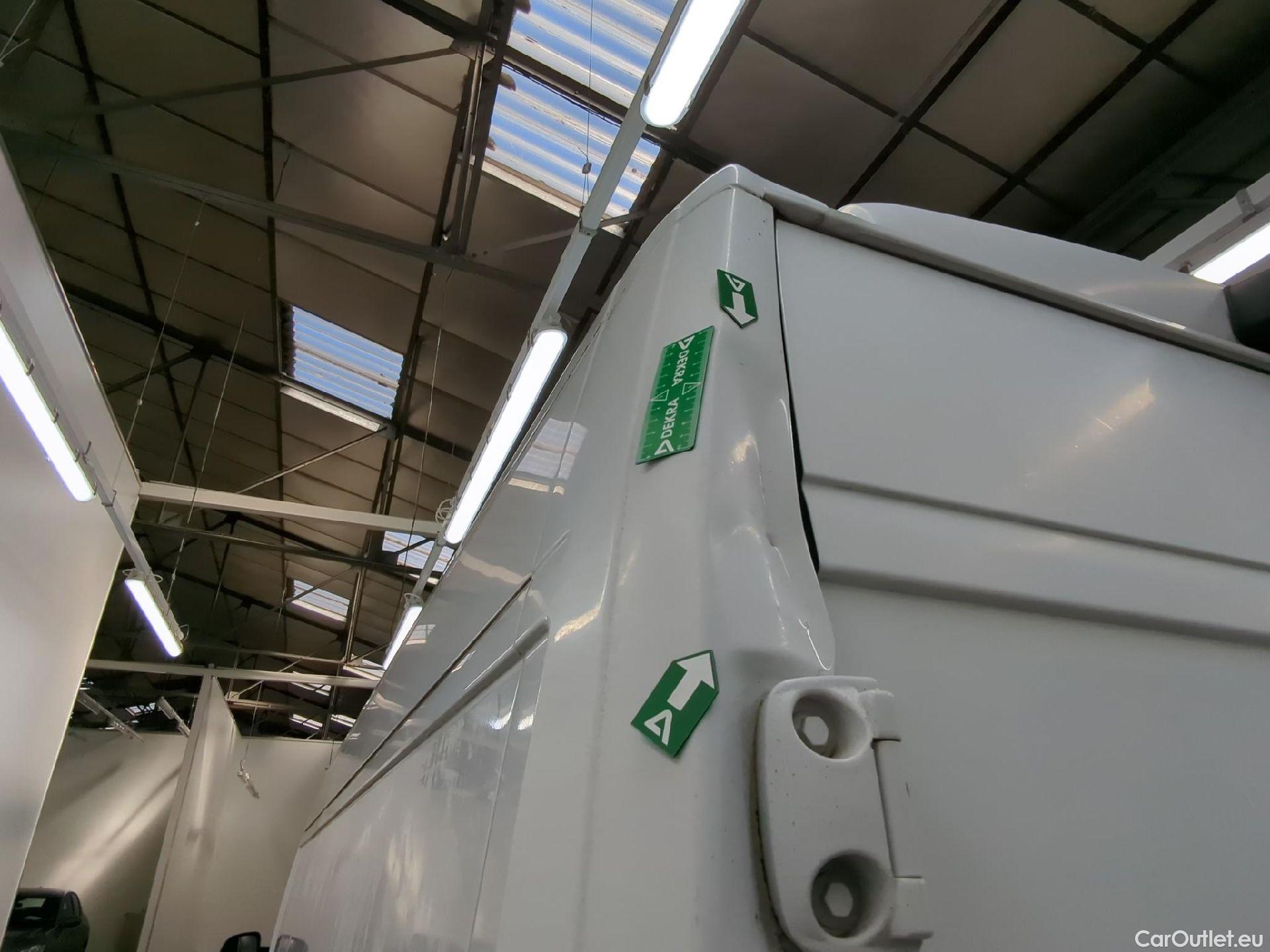  Fiat  Ducato FIAT  / 2014 / 4P / Fourgon tôlé Maxi 3.5 XL H2 2.3 Mjet 140 Pack Pro Nav #37