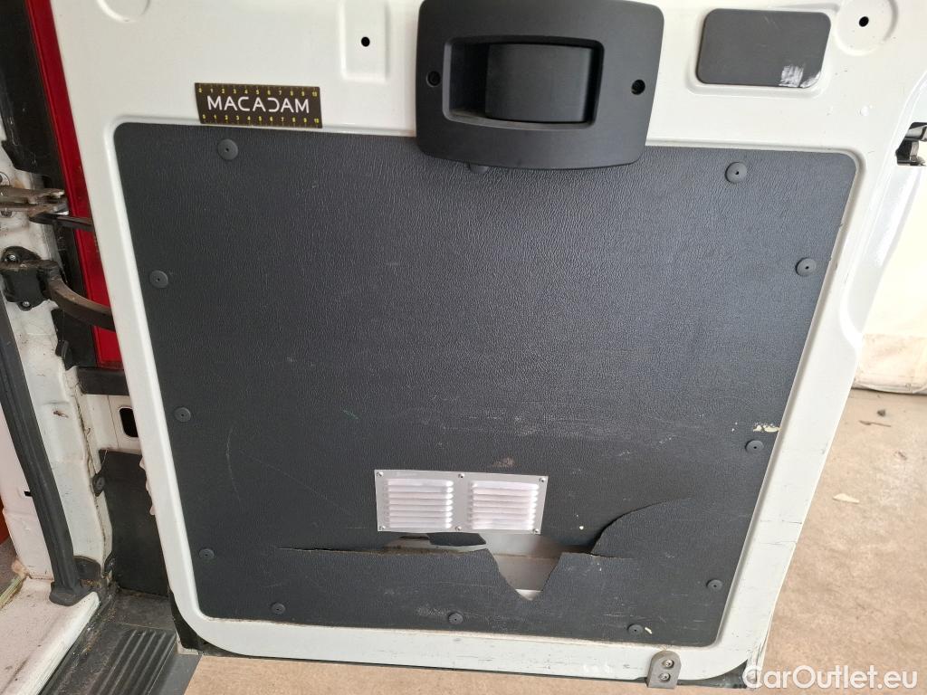  Citroen  Jumper CITROEN  VU 4p Fourgon 33 L2H2 BlueHDi 130 S&S BVM6 Business #36