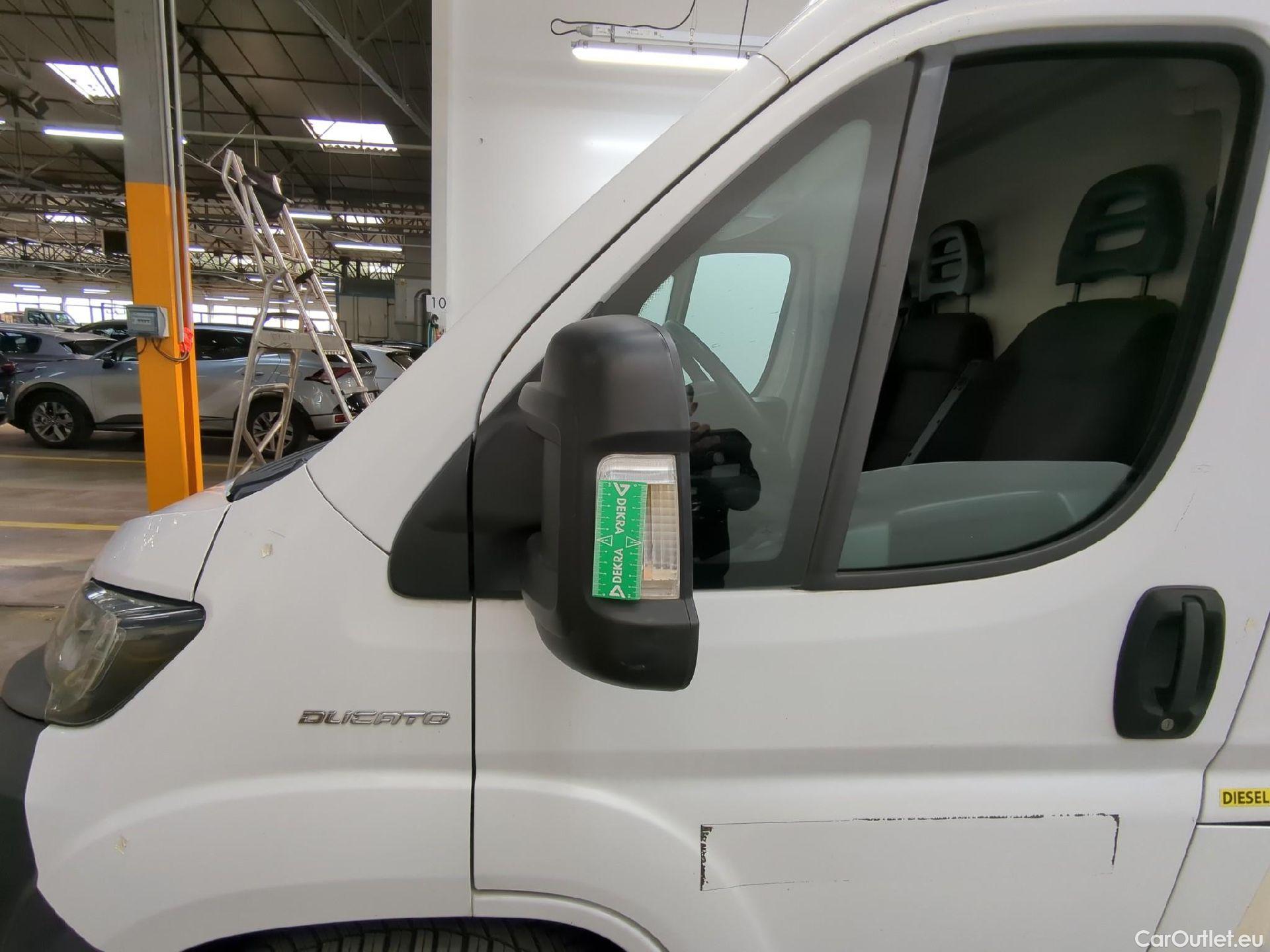  Fiat  Ducato FIAT  / 2014 / 4P / Fourgon tôlé Maxi 3.5 XL H2 2.3 Mjet 140 Pack Pro Nav #24