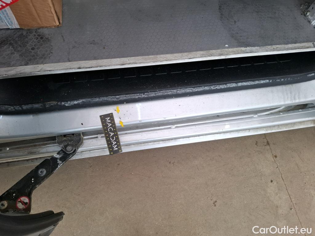  Peugeot  Expert PEUGEOT  VU 4p Fourgon BLUEHDI 120 S&S STANDARD PREMIUM PA #69