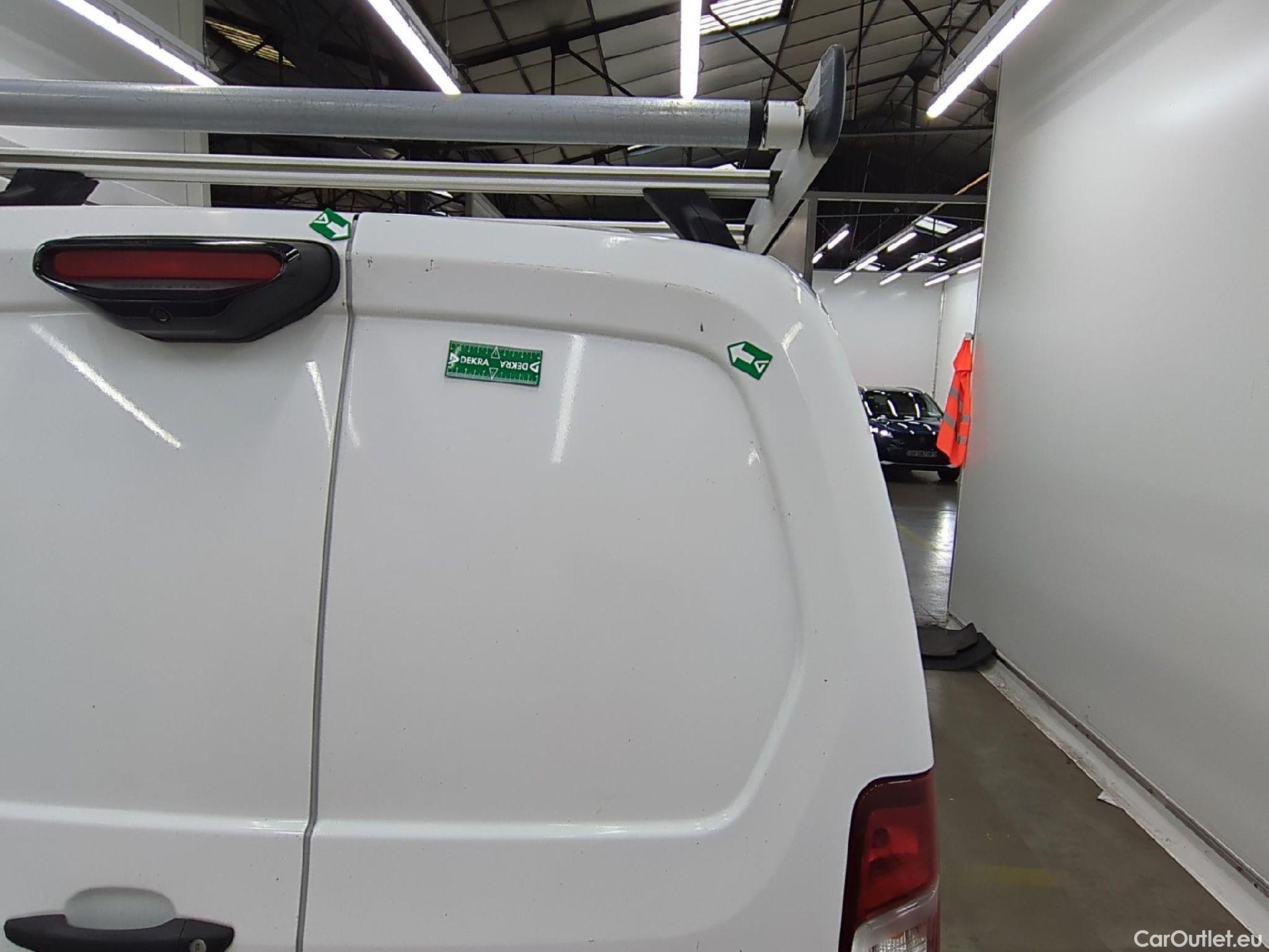  Peugeot  Partner  Asphalt L1 1.5 HDi 100CV BVM5 E6dT #17