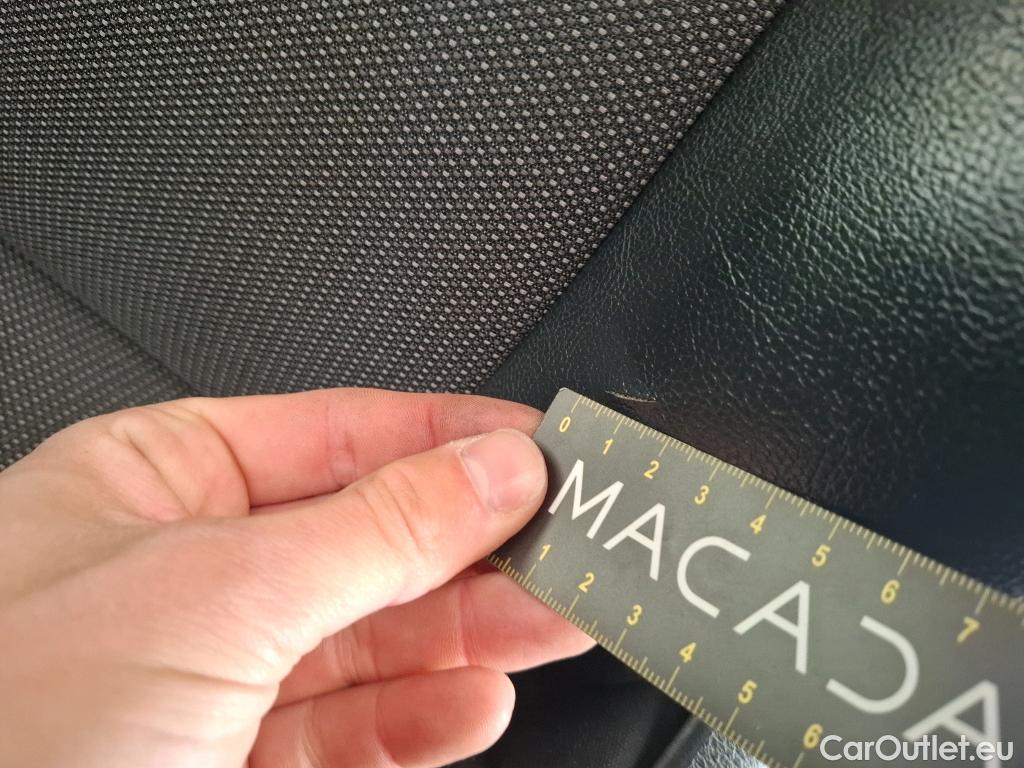  Peugeot  Expert PEUGEOT  VU 4p Fourgon BLUEHDI 120 S&S STANDARD PREMIUM PA #45