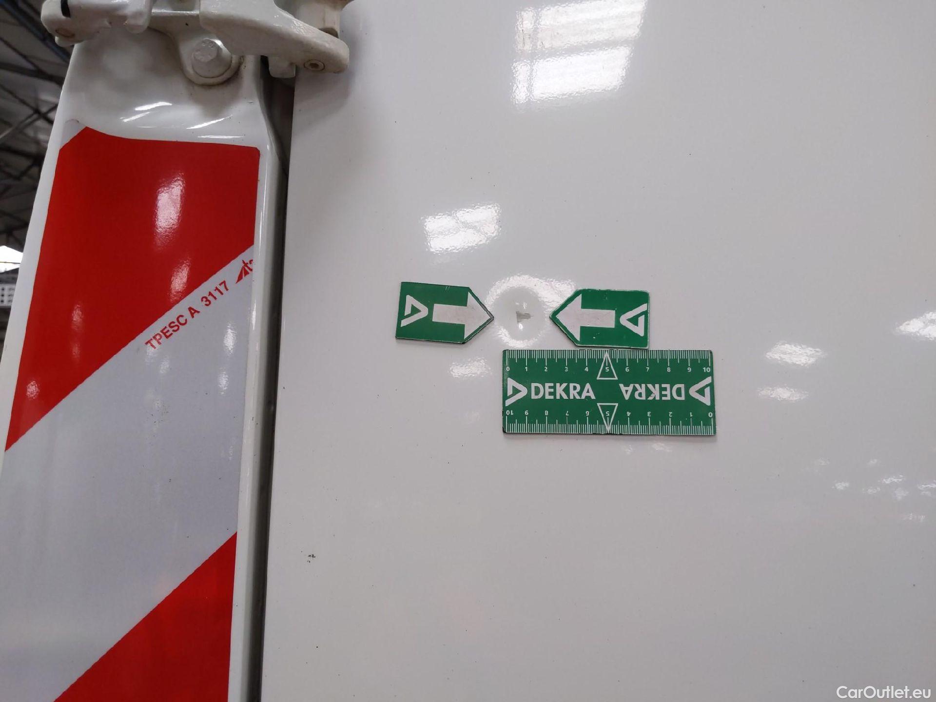  Peugeot  Boxer PEUGEOT  / 2014 / 4P / Fourgon tôlé BlueHDi S&S 120 PREMIUM 335 L2H2 #56