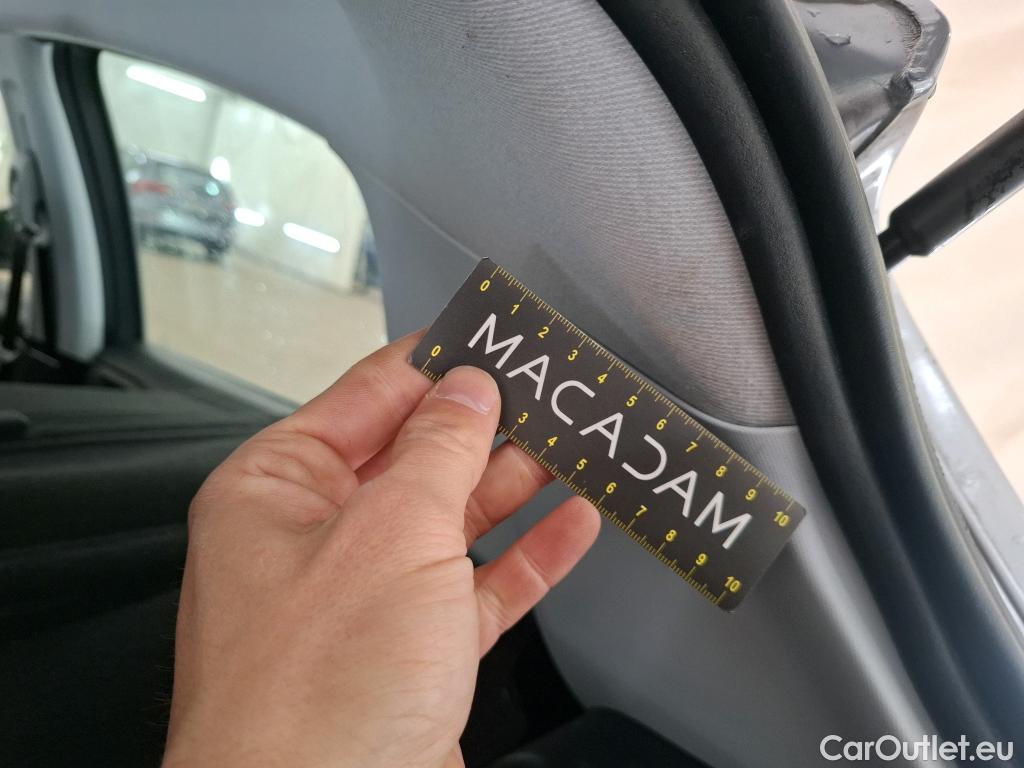  Peugeot  208  Affaire Premium Pack 1.5 HDi 100CV BVM5 E6dT #64