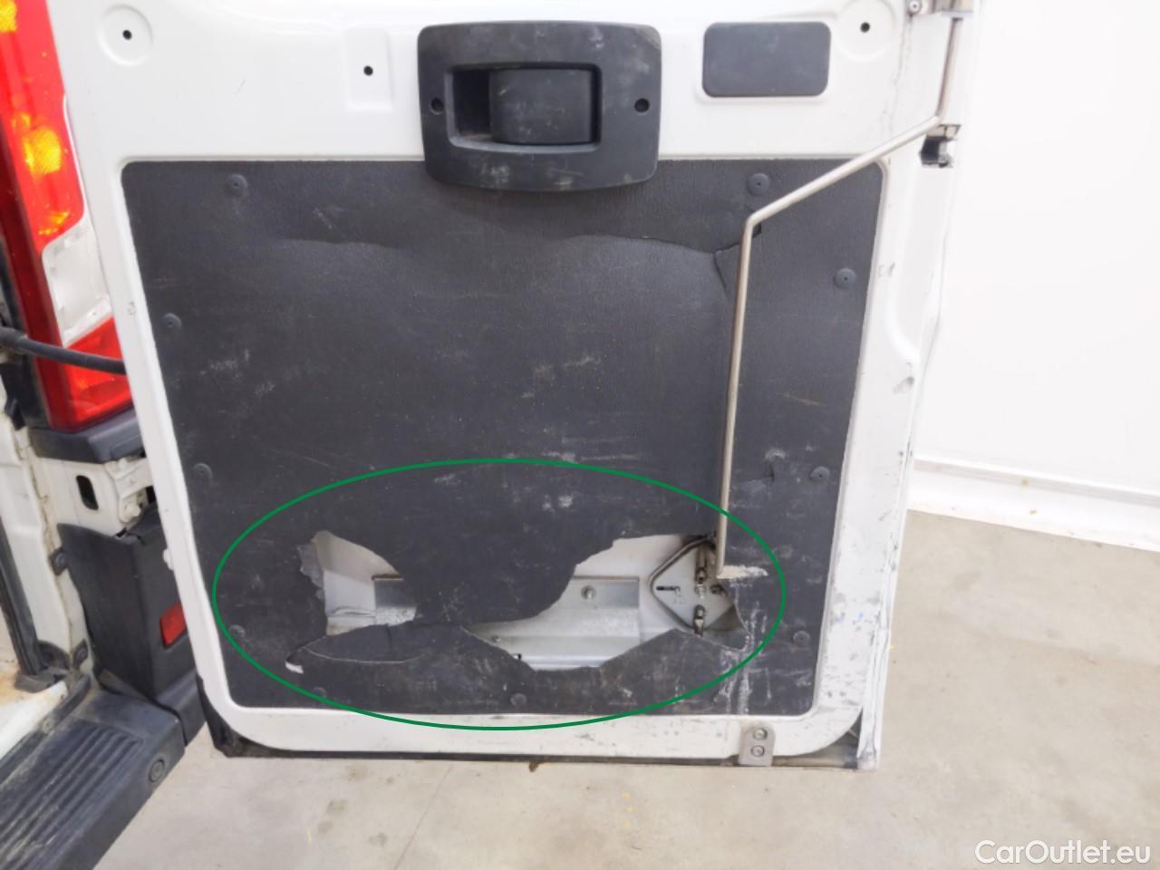  Peugeot  Boxer PEUGEOT  / 2014 / 4P / Fourgon tôlé BlueHDi S&S 120 PREMIUM 335 L2H2 #2