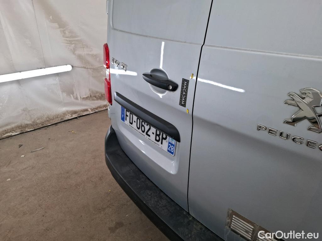  Peugeot  Expert PEUGEOT  VU 4p Fourgon BLUEHDI 120 S&S STANDARD PREMIUM PA #49