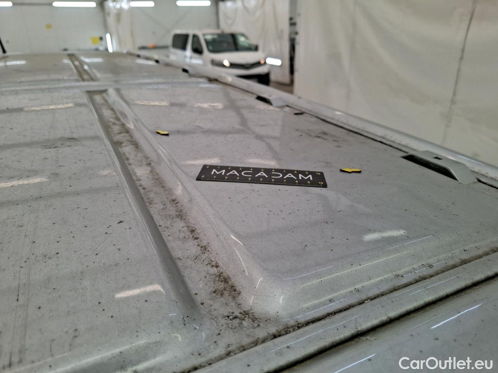  Peugeot  Expert PEUGEOT  VU 4p Fourgon BLUEHDI 120 S&S STANDARD PREMIUM PA #17