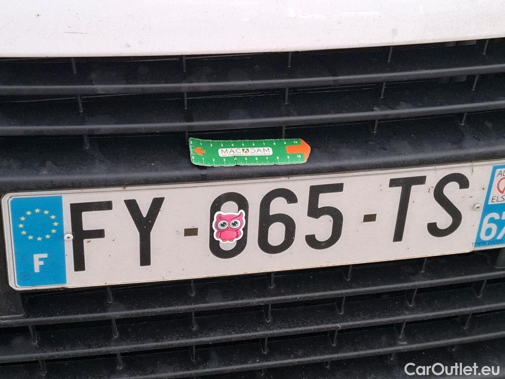  Peugeot  Expert  Combi Standard 1.5 HDi 120CV BVM6 9 Sieges E6d #63