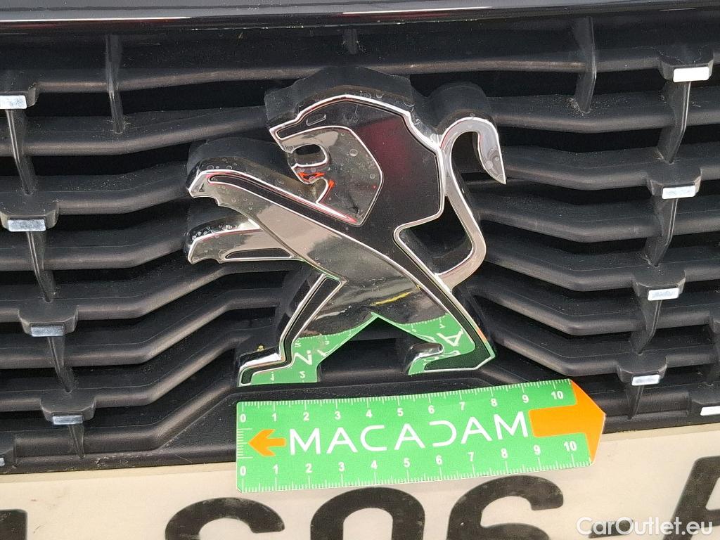  Peugeot  208  (e-) Active Business R 50kWh BVA / TRANSFO VP VF #4