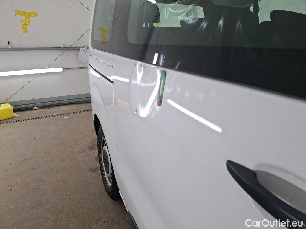  Peugeot  Expert  Combi Standard 1.5 HDi 120CV BVM6 9 Sieges E6d #8