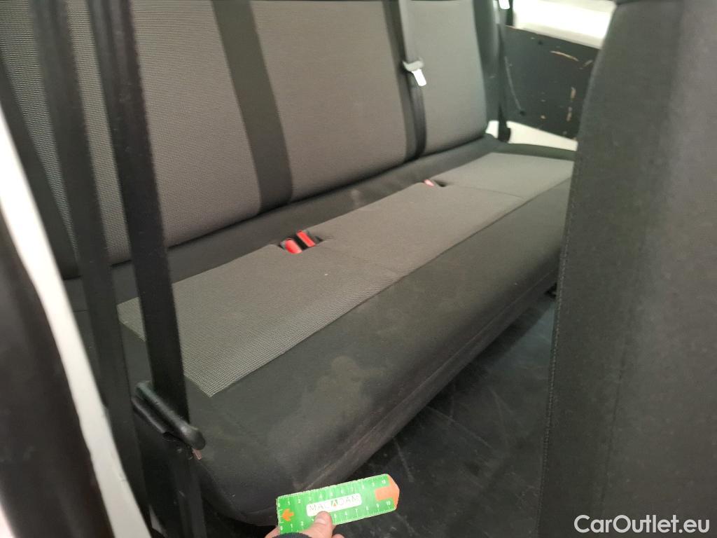  Peugeot  Expert  Combi Standard 1.5 HDi 120CV BVM6 9 Sieges E6d #58