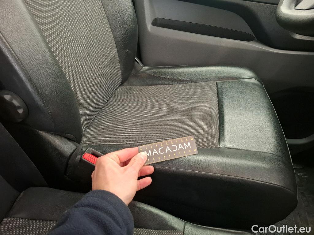  Peugeot  Expert PEUGEOT  VU 4p Fourgon BLUEHDI 120 S&S STANDARD PREMIUM PA #62