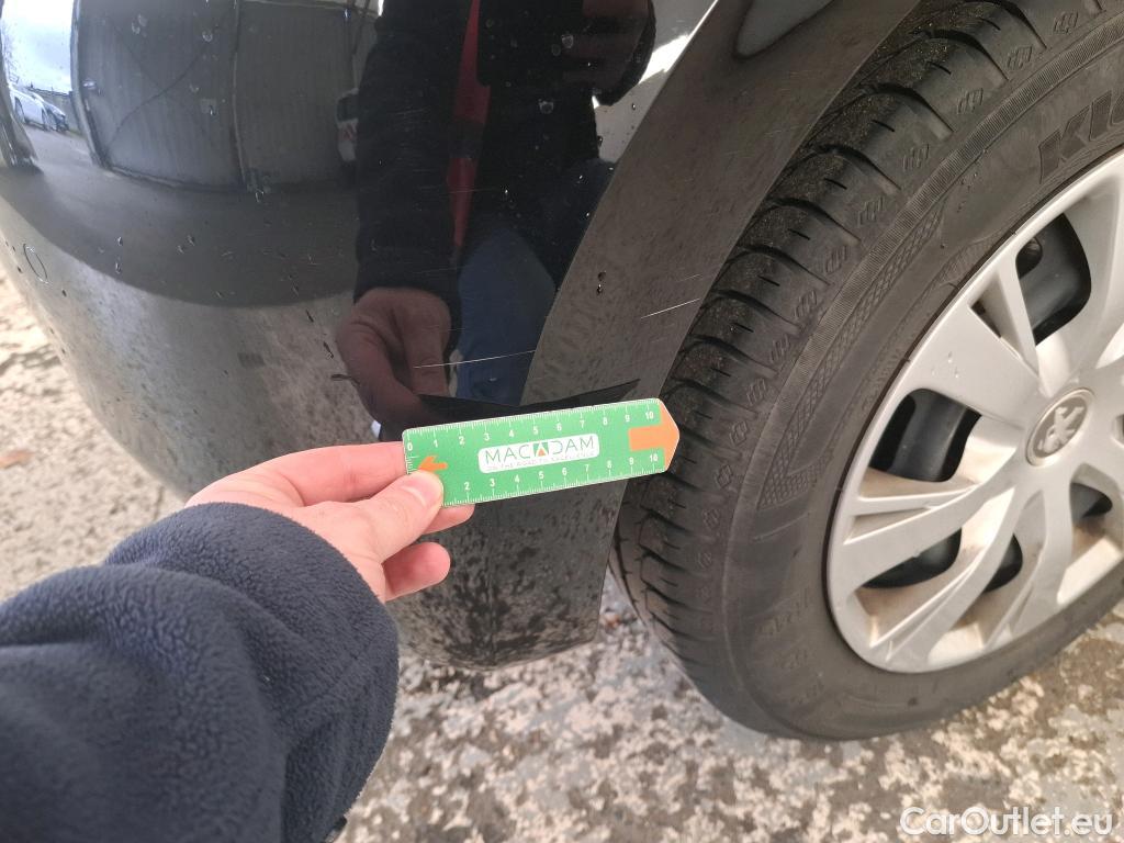  Peugeot  208  Affaire Premium Pack 1.5 HDi 100CV BVM5 E6dT #13