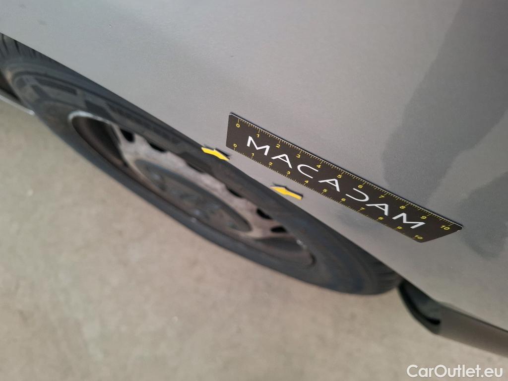  Peugeot  Expert PEUGEOT  VU 4p Fourgon BLUEHDI 120 S&S STANDARD PREMIUM PA #28