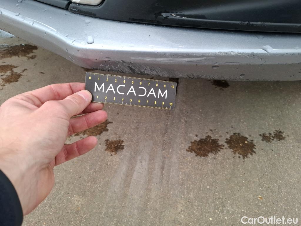  Peugeot  208  Affaire Premium Pack 1.5 HDi 100CV BVM5 E6dT #24