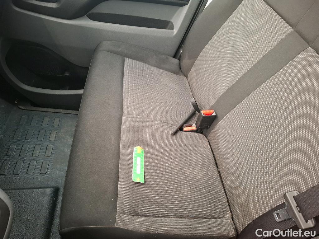  Peugeot  Expert  Combi Standard 1.5 HDi 120CV BVM6 9 Sieges E6d #54