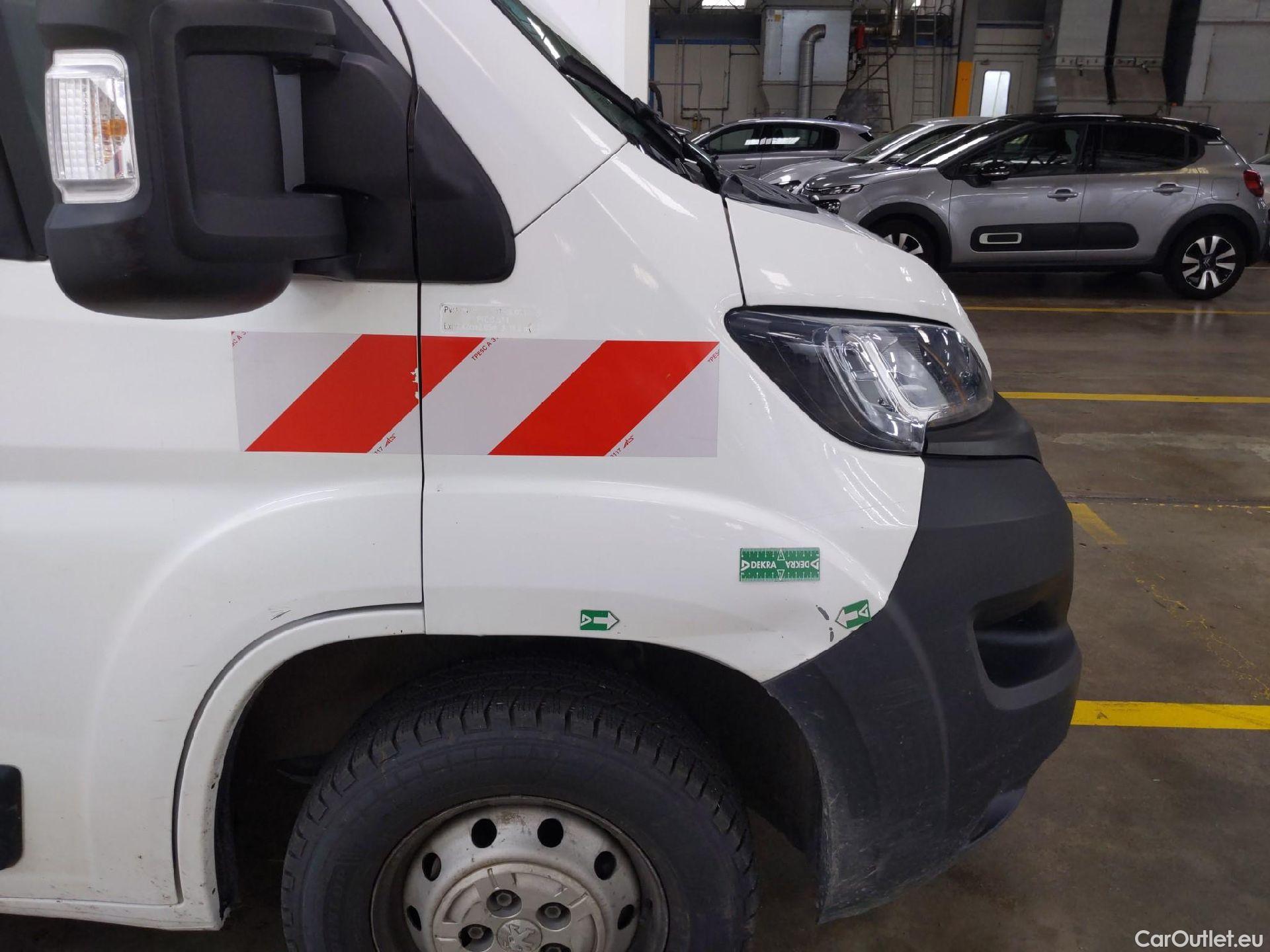  Peugeot  Boxer PEUGEOT  / 2014 / 4P / Fourgon tôlé BlueHDi S&S 120 PREMIUM 335 L2H2 #53